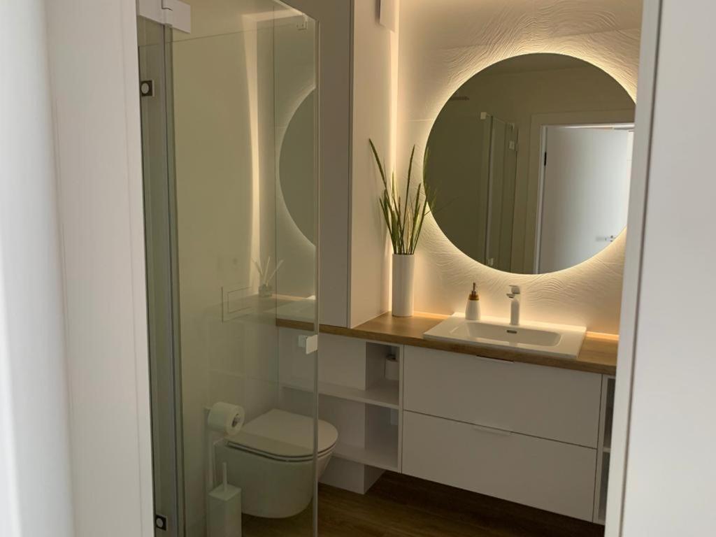 Apartament Nadmorski Z Basenem Klifowa Rewal Exterior photo